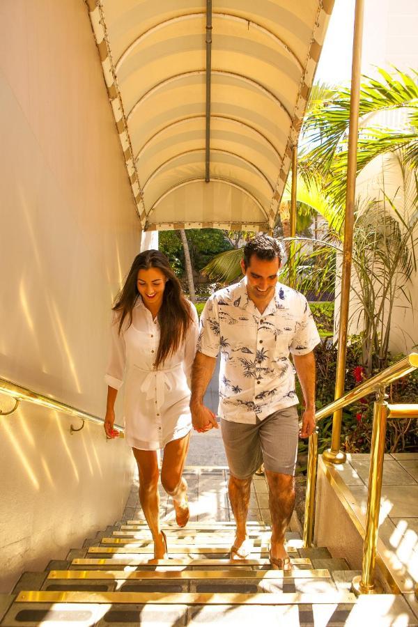 Equus Hotel Honolulu Luaran gambar