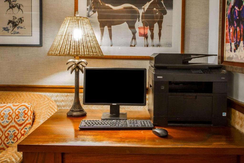 Equus Hotel Honolulu Luaran gambar