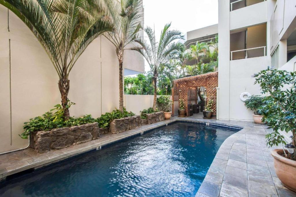 Equus Hotel Honolulu Luaran gambar