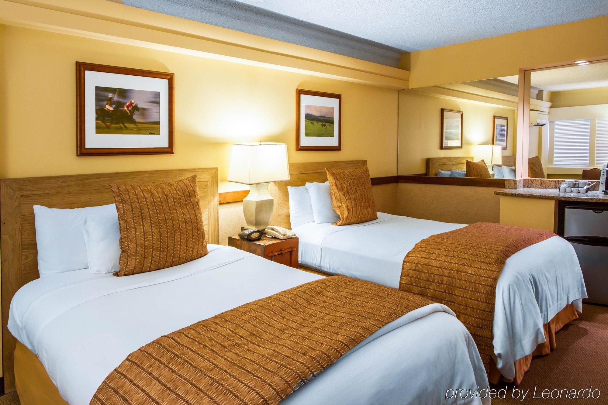Equus Hotel Honolulu Luaran gambar