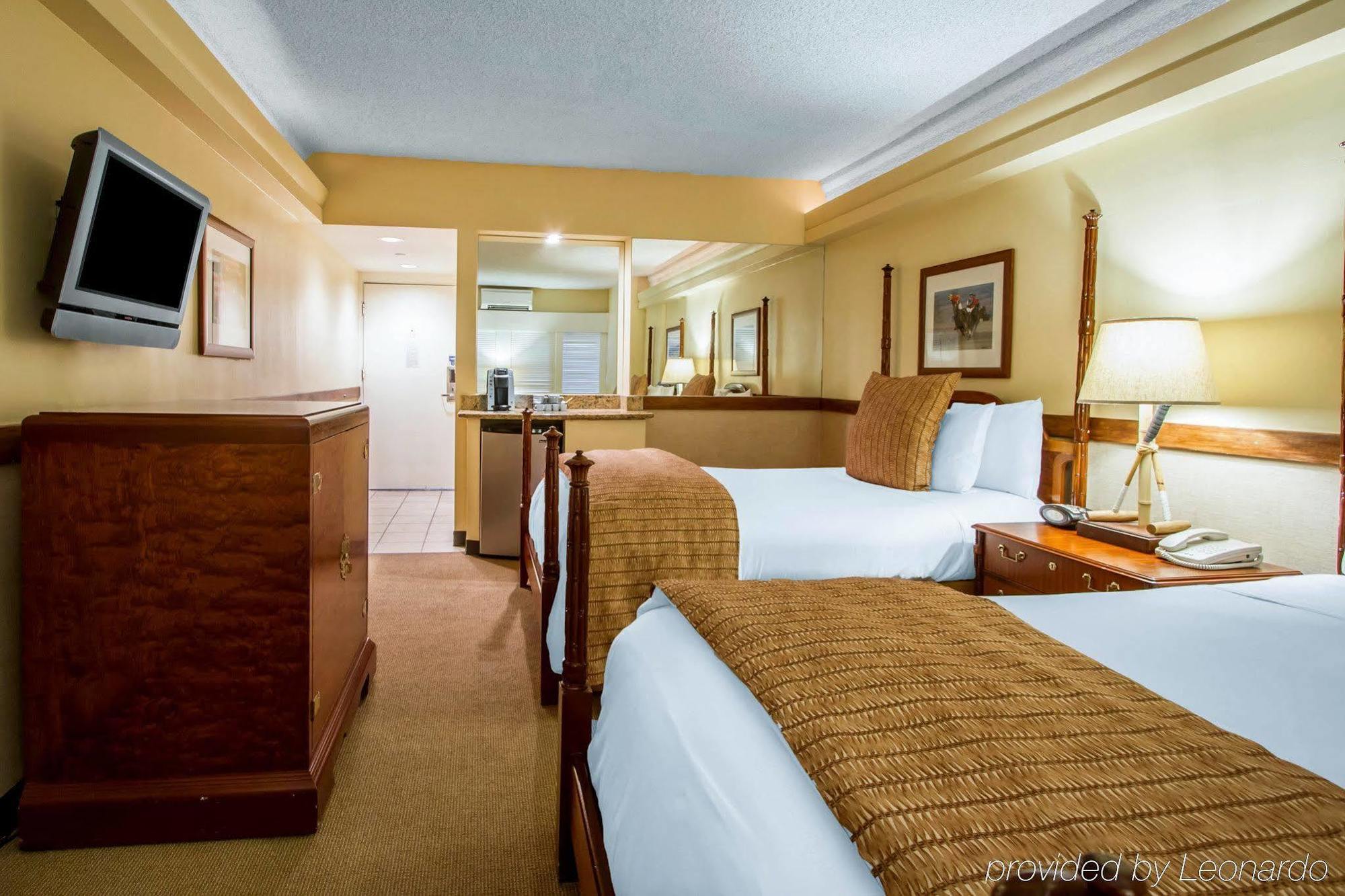Equus Hotel Honolulu Luaran gambar