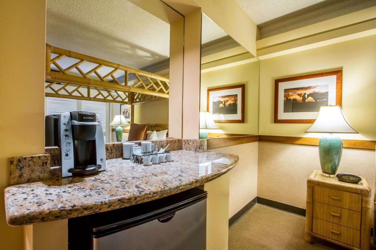Equus Hotel Honolulu Luaran gambar